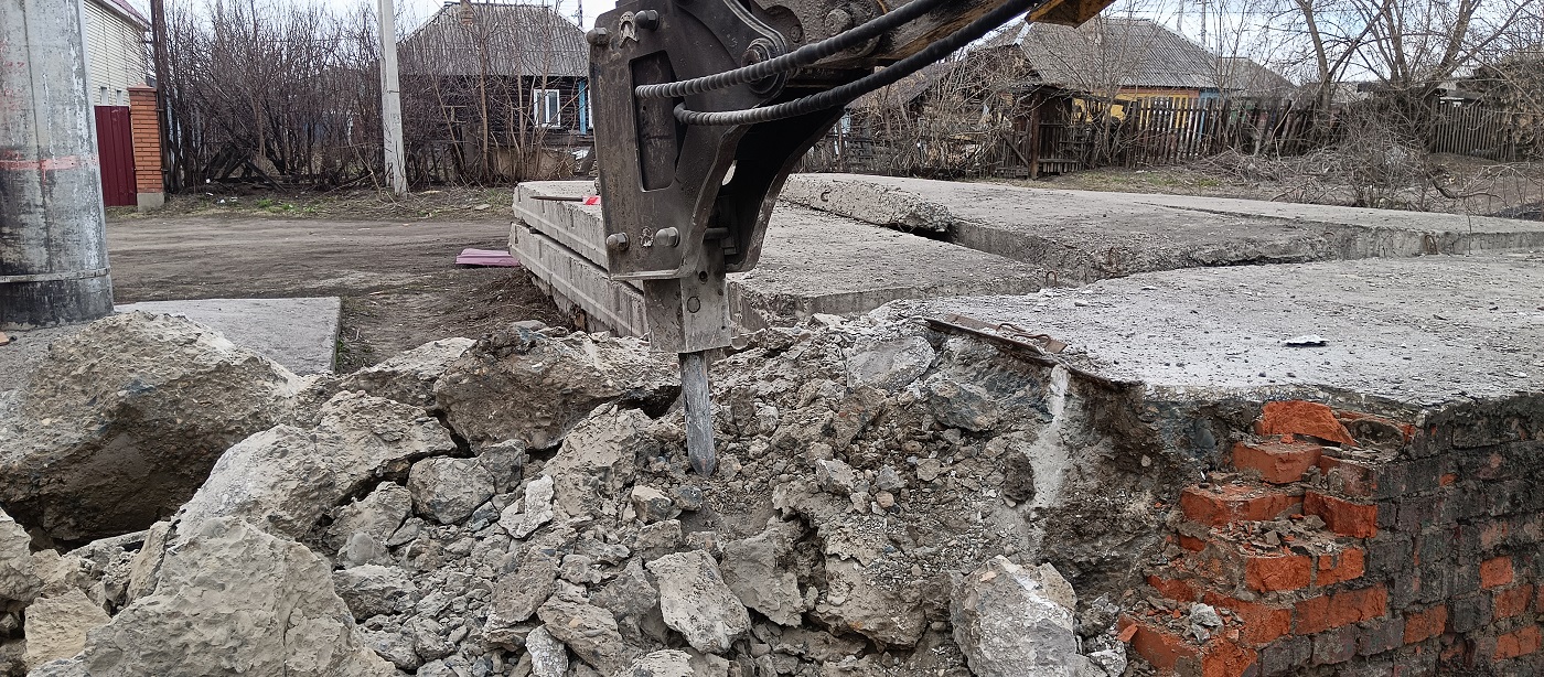 Услуги и заказ гидромолотов для демонтажных работ в Московской области