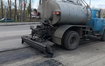 Услуги гудронатора для строительства дорог - Москва, заказать или взять в аренду