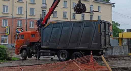 Ломовоз Услуги ломовозов от 2500 руб/час за смену взять в аренду, заказать, цены, услуги - Дзержинский