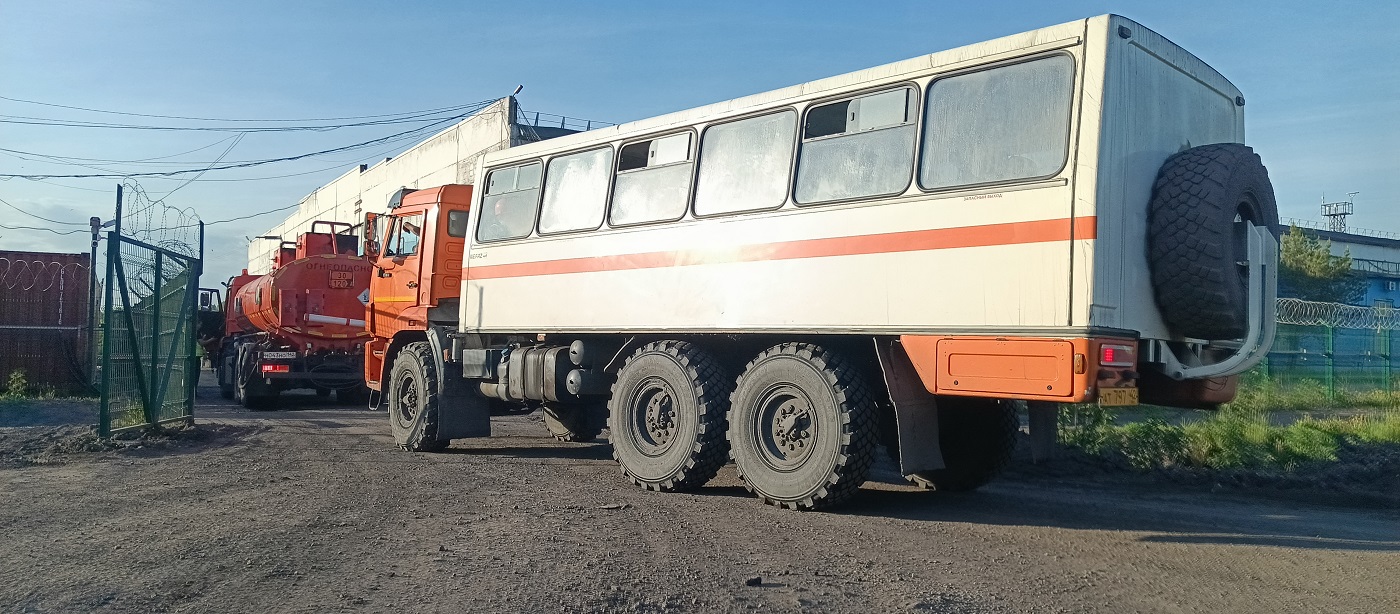 СПЕЦЗАКАЗ | Вахтовые перевозки в Москве в Московской области